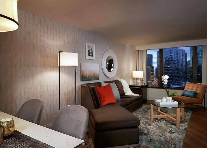 Doubletree By Hilton Magnificent Mile Chicago