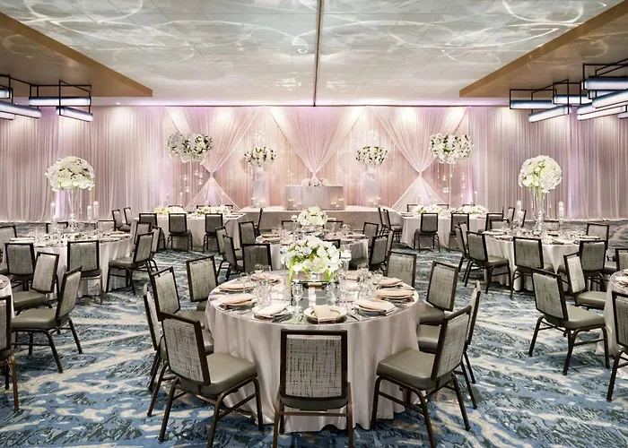 Doubletree By Hilton Magnificent Mile