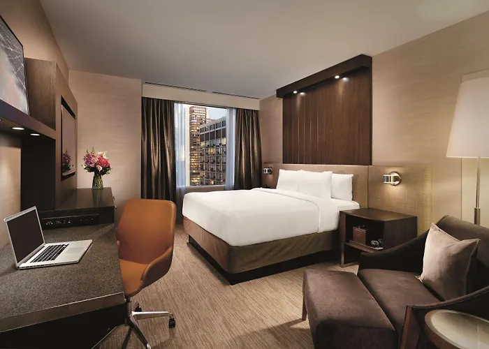 Doubletree By Hilton Magnificent Mile Chicago