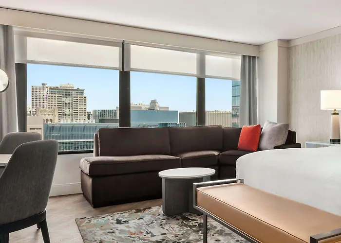 Doubletree By Hilton Magnificent Mile 4*