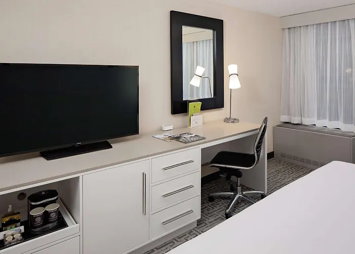Doubletree By Hilton Magnificent Mile