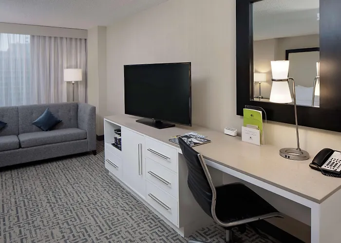 Hotel Doubletree By Hilton Magnificent Mile Chicago